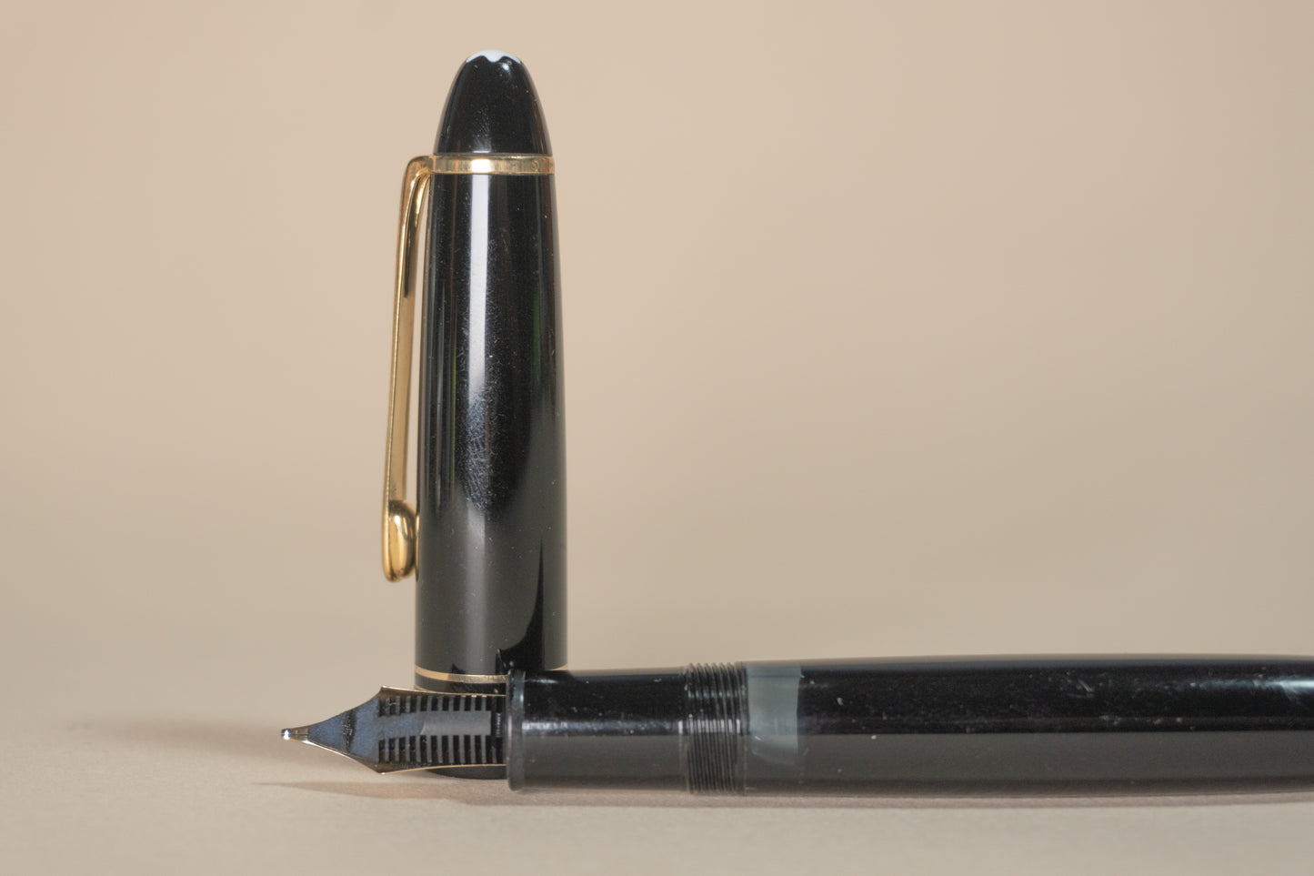 Pre-Owned Montblanc Meisterstuck LeGrand 146 Fountain Pen