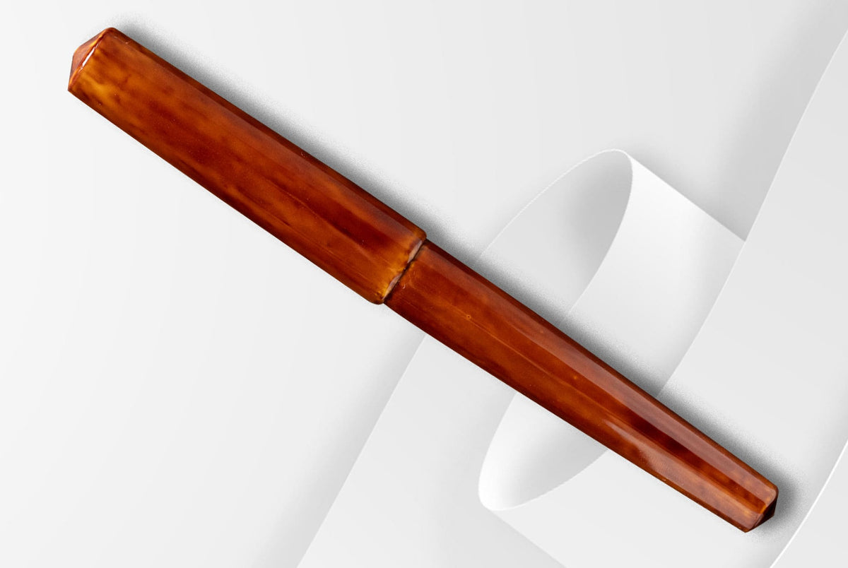 ConCoPens Traditional Vietnamese Lacquer Fountain Pen - Moc Brown