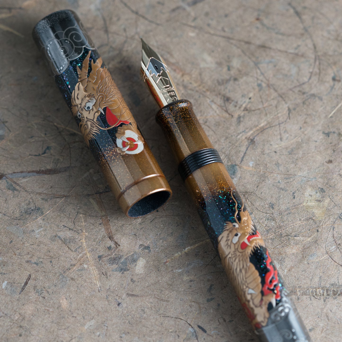 Namiki Emperor Maki-e Fountain Pen - Dragon