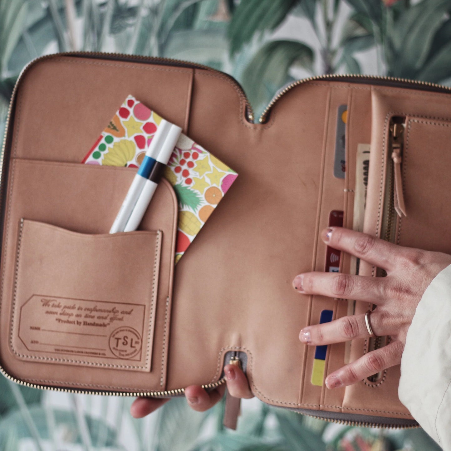 The Superior Labor Bridle Leather A5 Zip Organizer - Old Rose