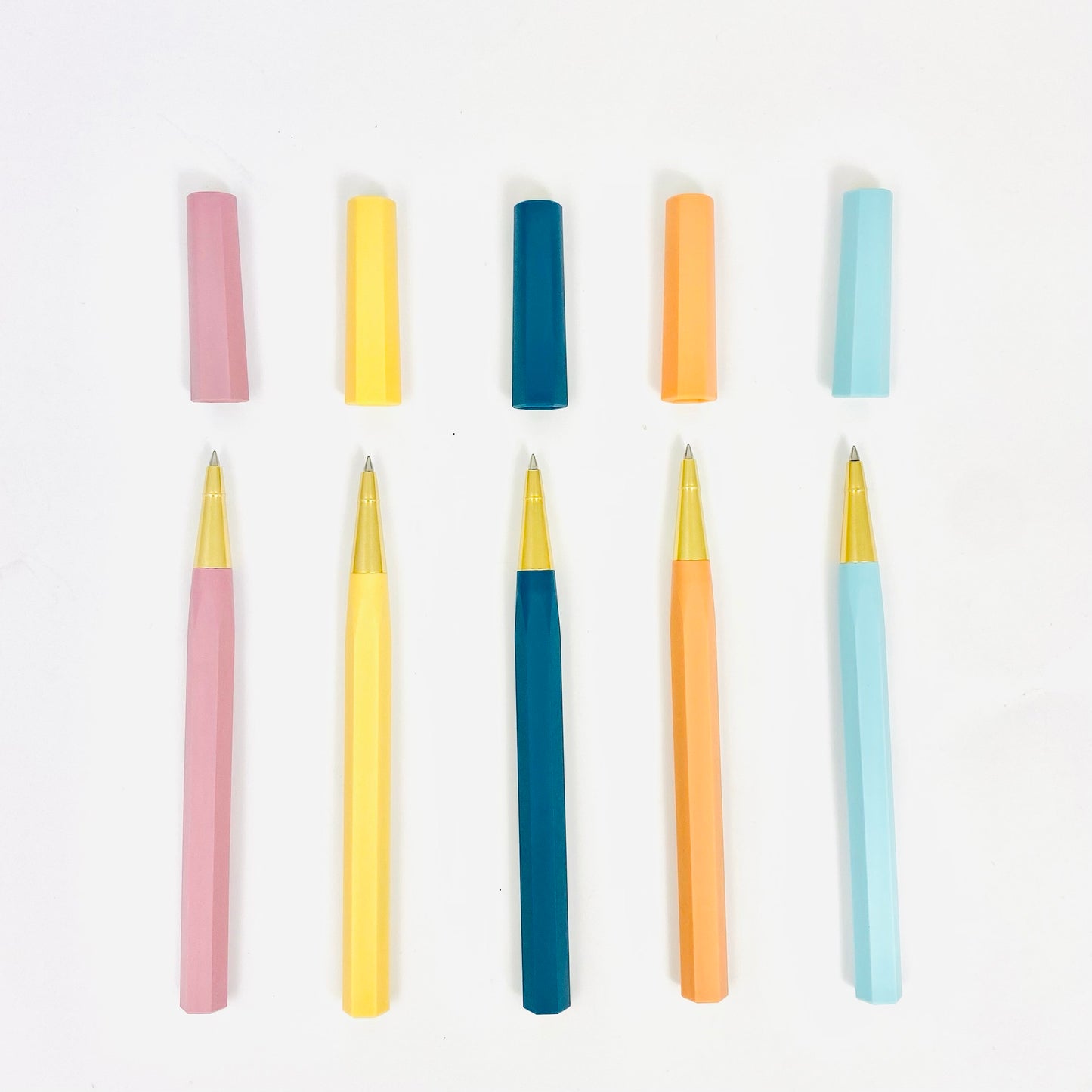 ystudio Glamour Evolve Ocean Rollerball - Sky Blue