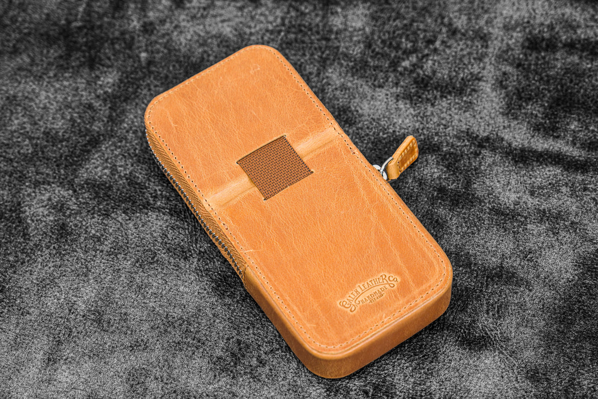 Galen Leather 3 Slot Zippered Magnum Opus Pen Case - Crazy Honey Ochre (with Removable Pen Tray)