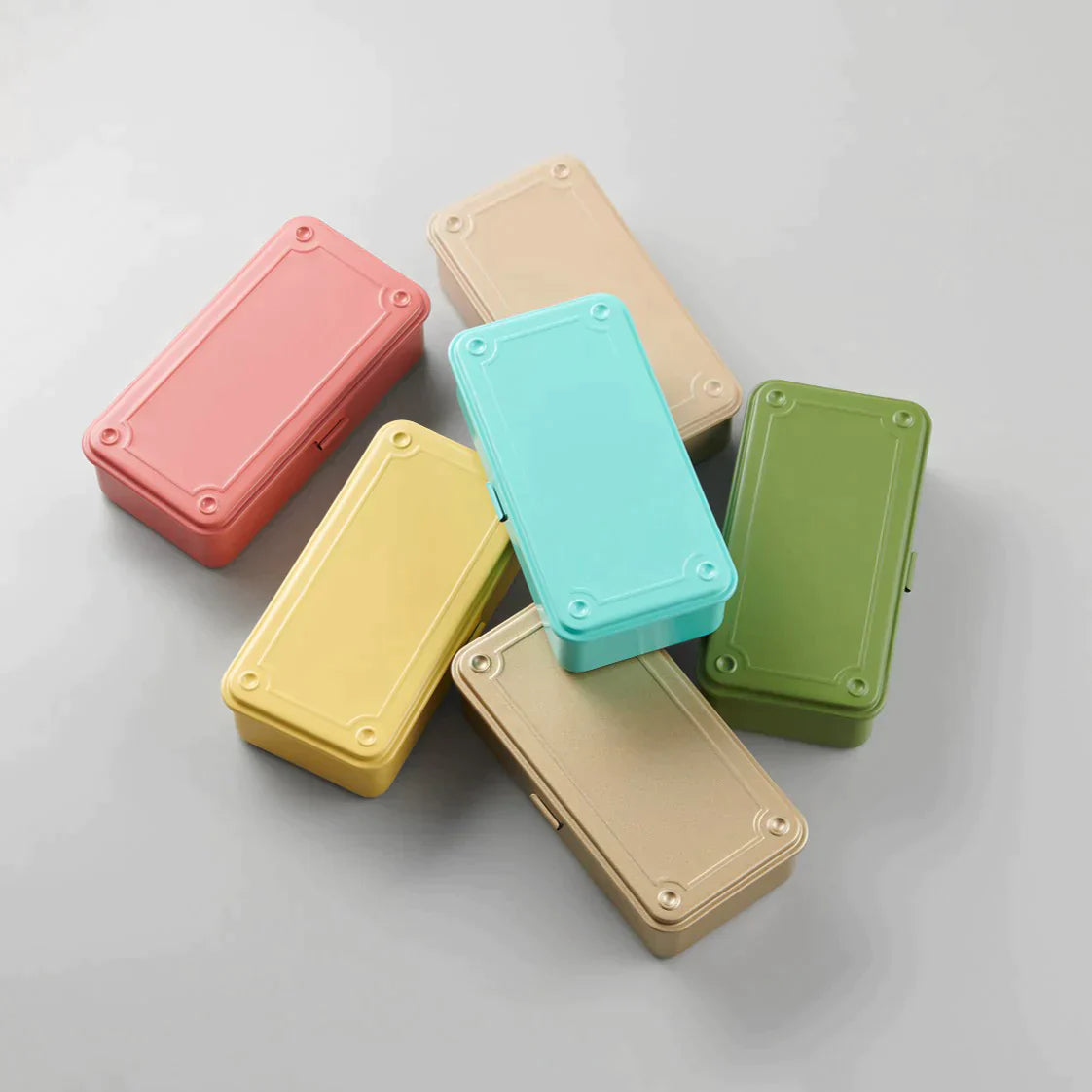 TOYO Trunk Shape Stackable Toolbox T-190 - Live Coral