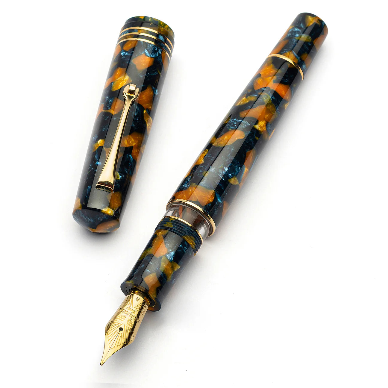 Leonardo Momento Zero Grande 2.0 Piston Fountain Pen - Crepuscolo with Gold Trim
