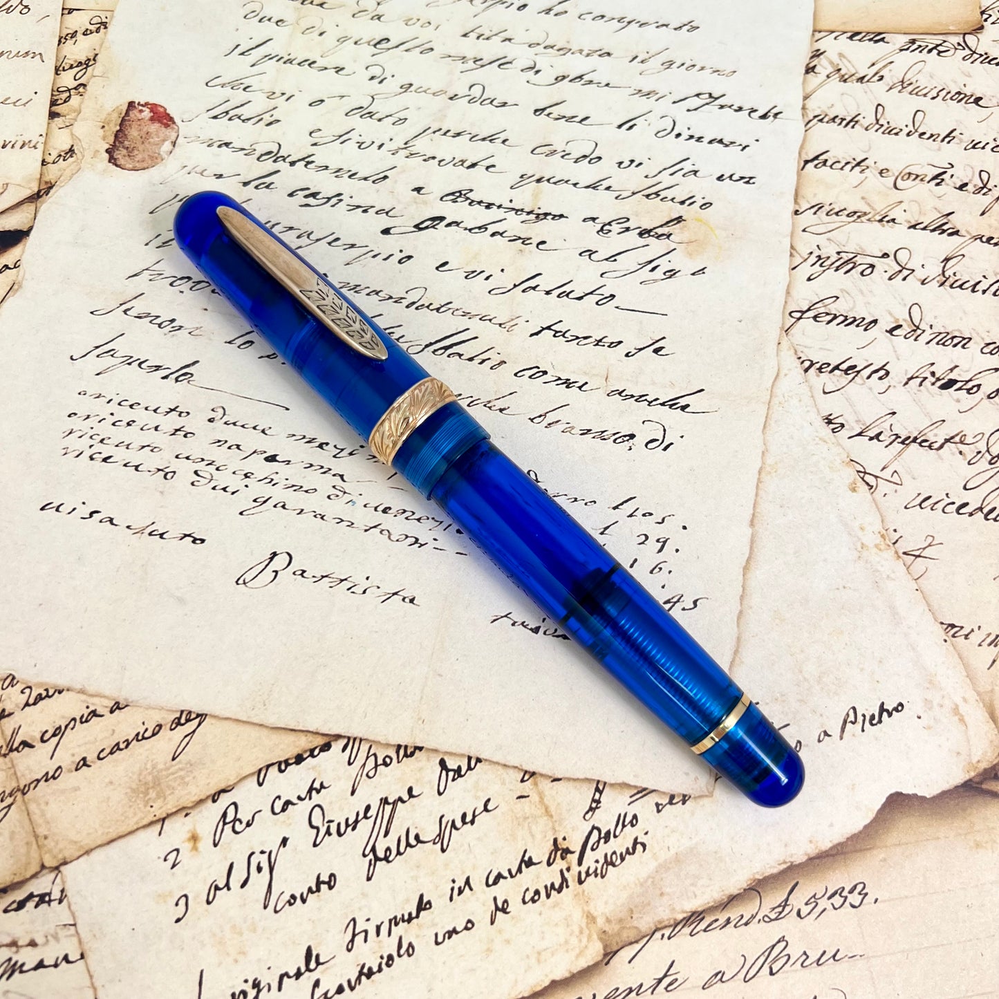 Pre-Owned Stipula Etruria Rainbow Clear Blue Resin Fountain Pen 14K 1.1 Stub