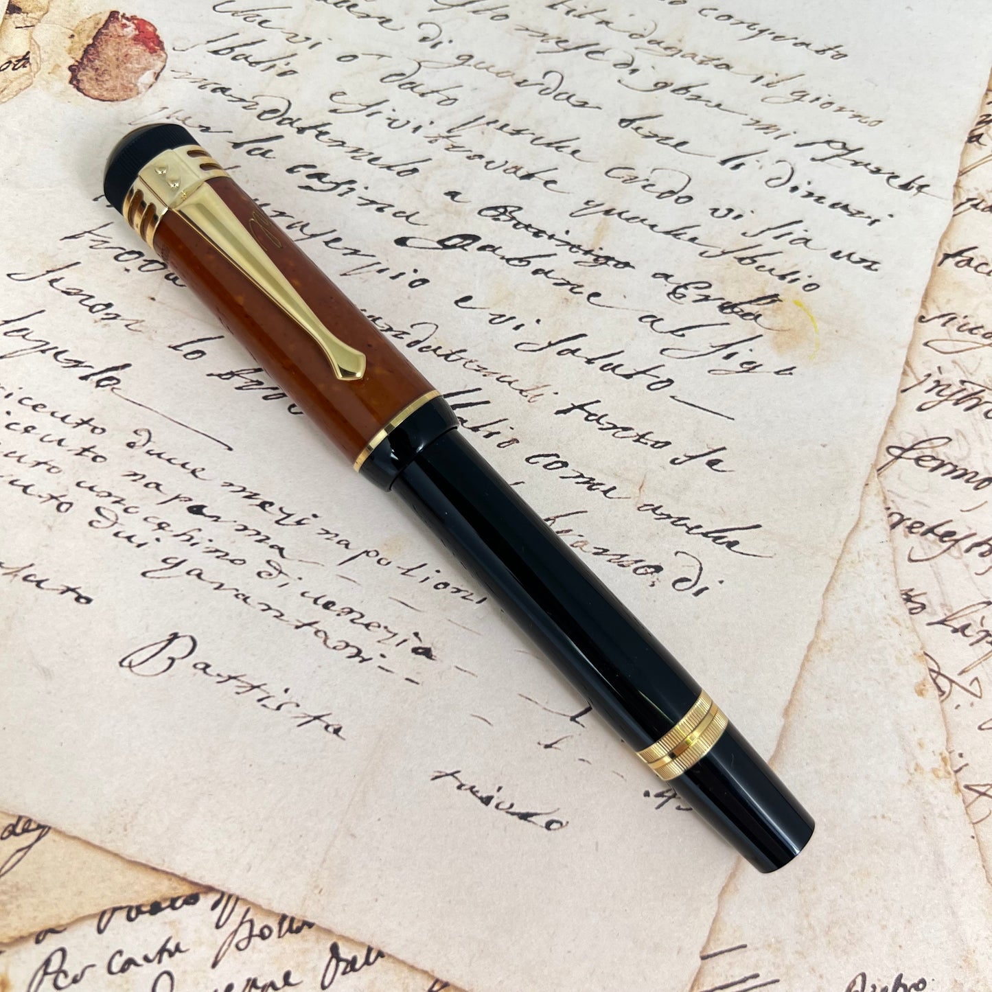 Pre-Owned Montblanc Writers Series Friedrich Schiller Fountain Pen 18K M