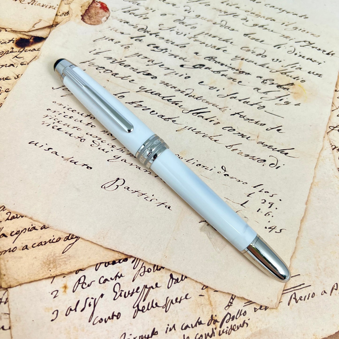 Pre-Owned Montblanc 145 Tribute to Montblanc Mountain Fountain Pen 18K