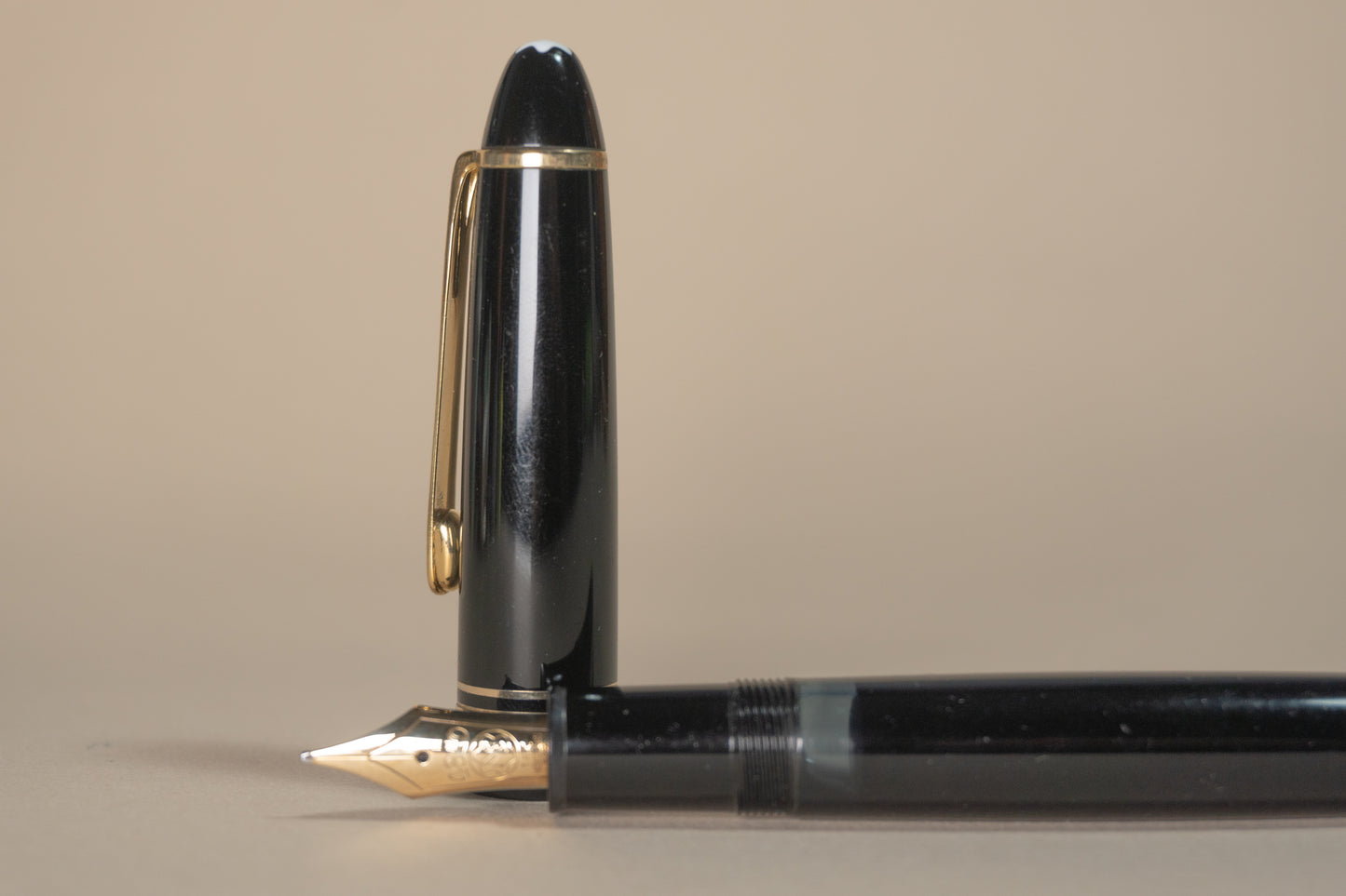 Pre-Owned Montblanc Meisterstuck LeGrand 146 Fountain Pen