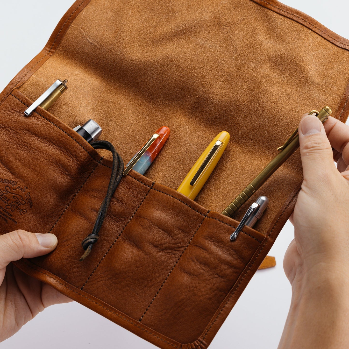 The Superior Labor Leather Roll Pen Case - Natural