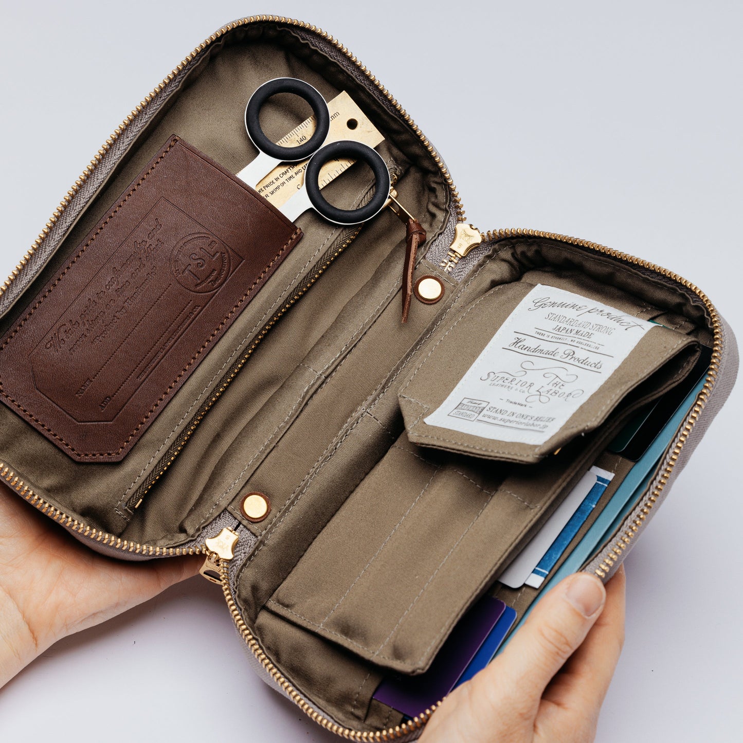 The Superior Labor M Canvas Mission Case - Grey