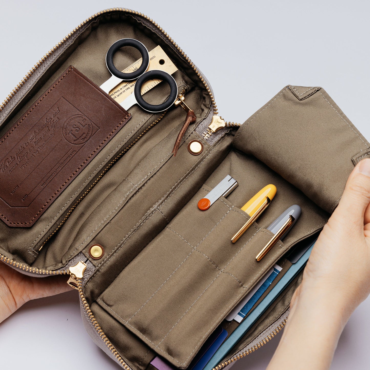 The Superior Labor M Canvas Mission Case - Grey