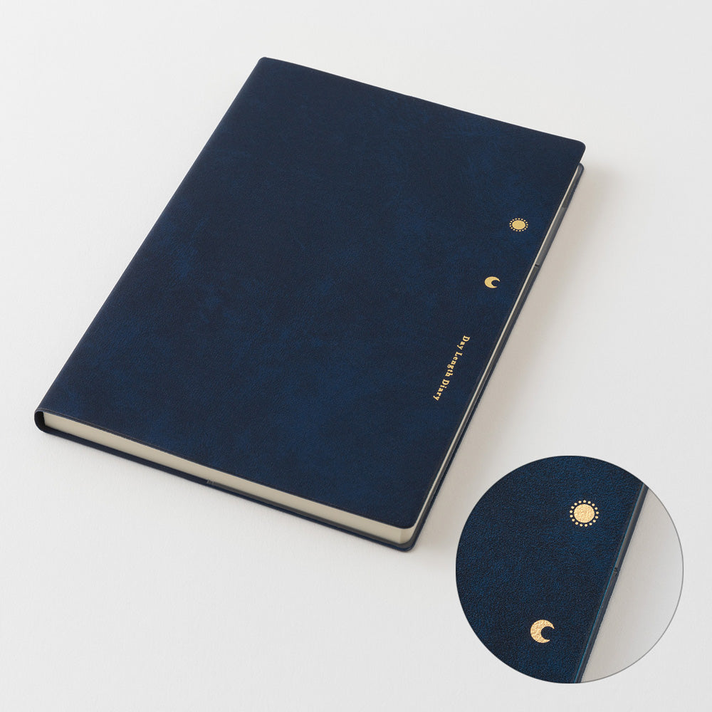 Midori 2027 B6 Gradation Day-Length Weekly Diary - Navy