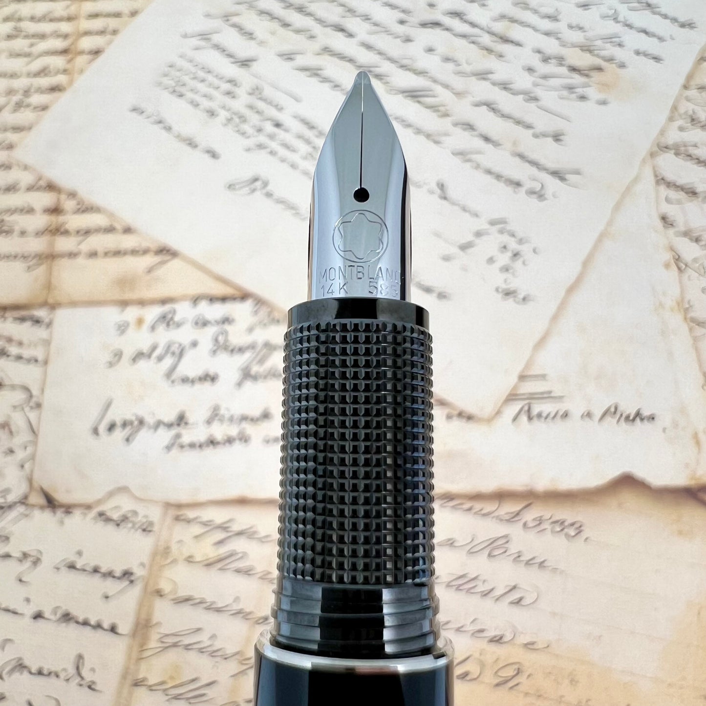 Pre-Owned Montblanc Starwalker Fountain Pen 14K M