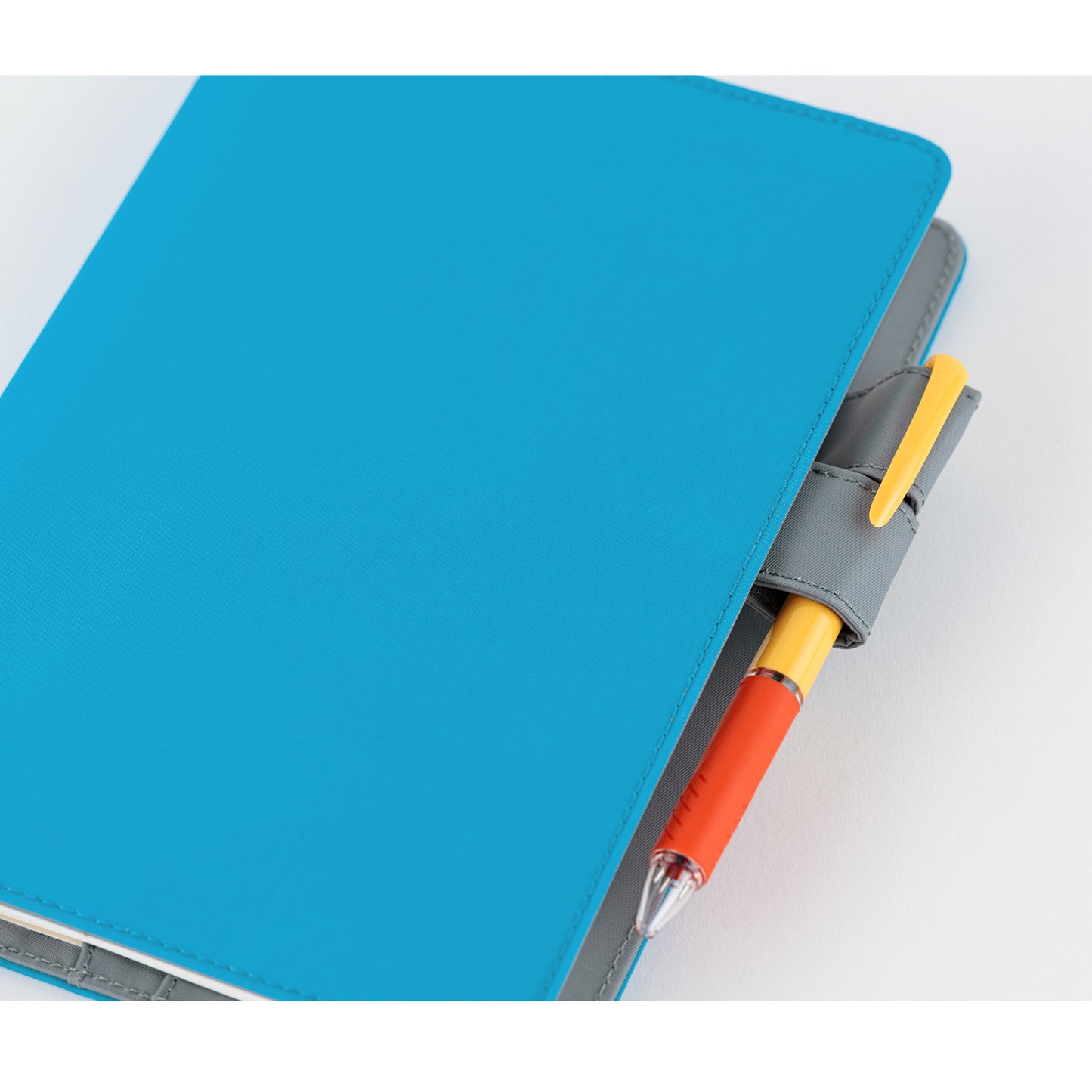 Hobonichi A5 Cousin Cover Only - Colors: Winter City