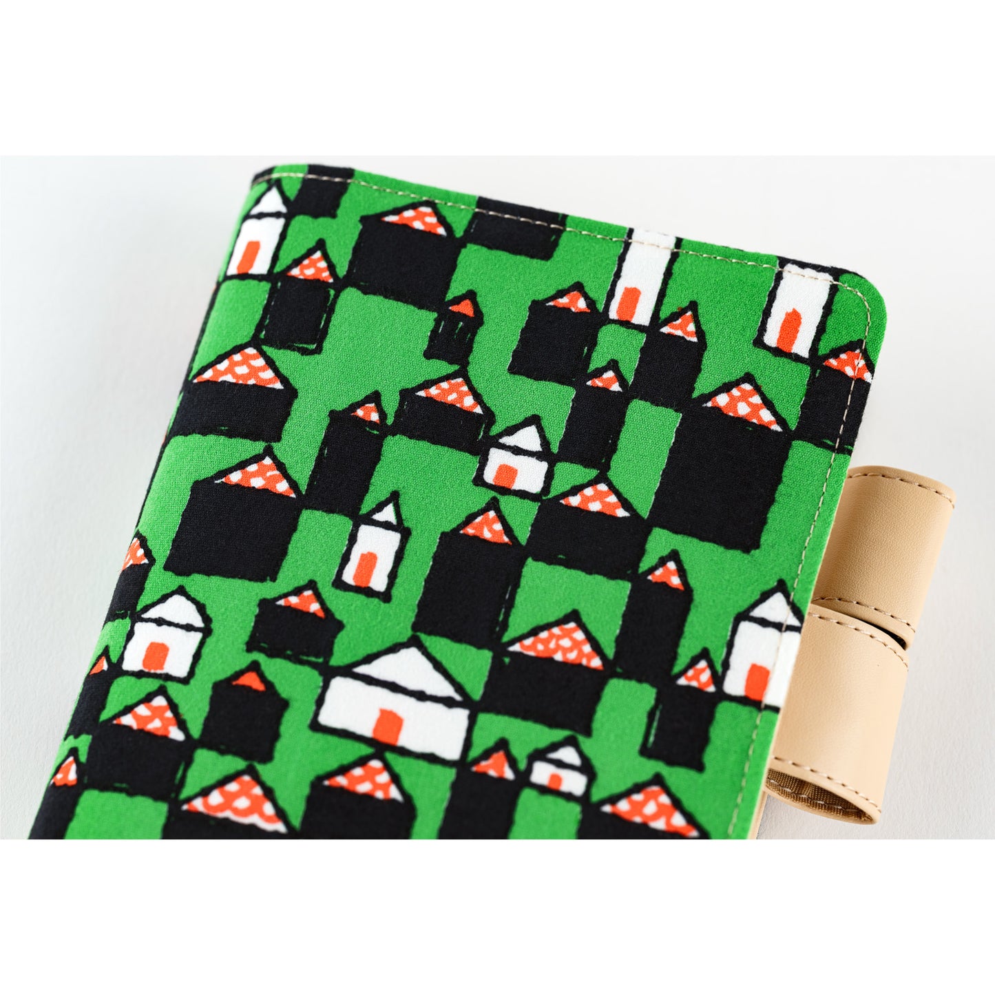 Hobonichi A6 Techo Cover Only - minä perhonen: hütte