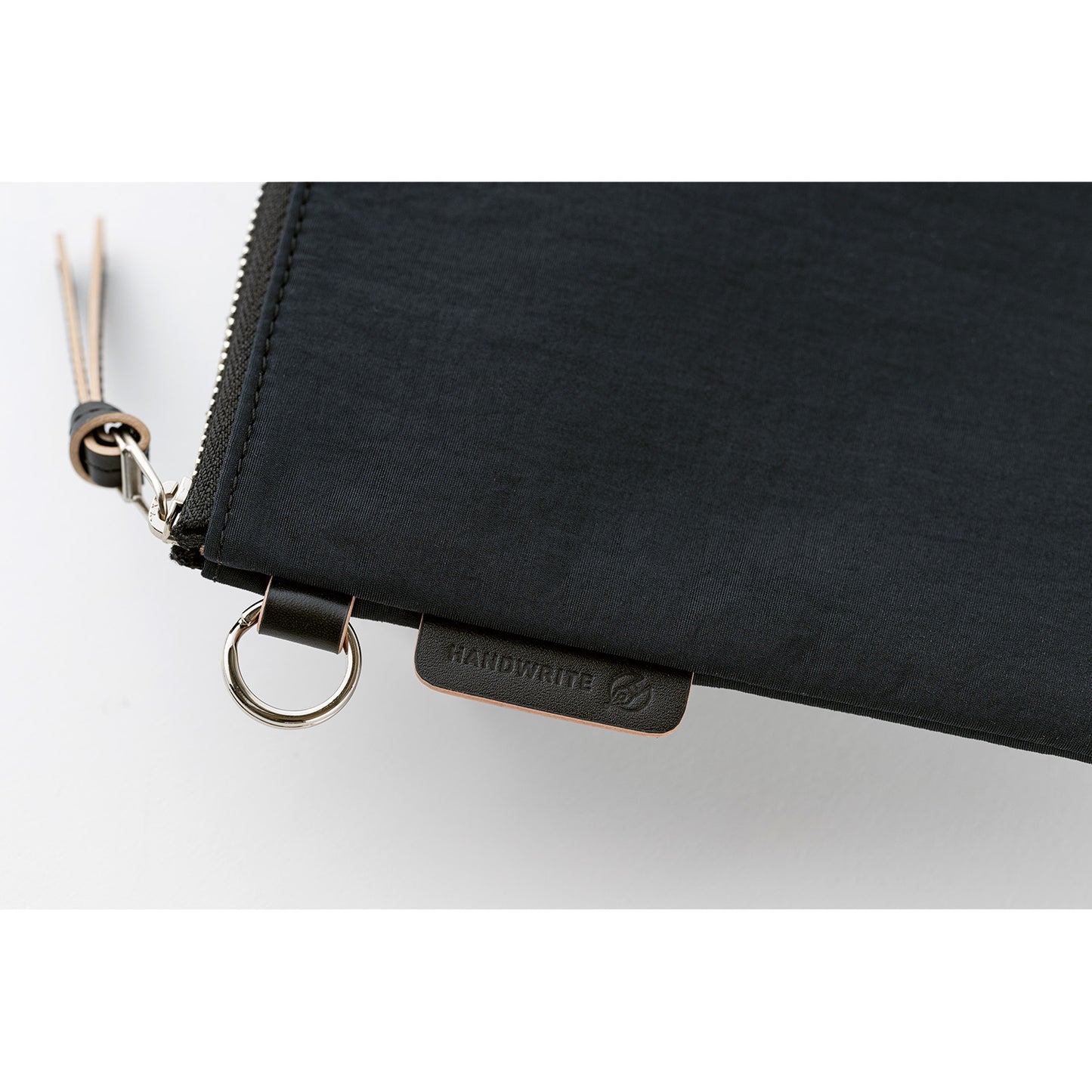 Hobonichi A6 Tragen Flat Pouch - Black