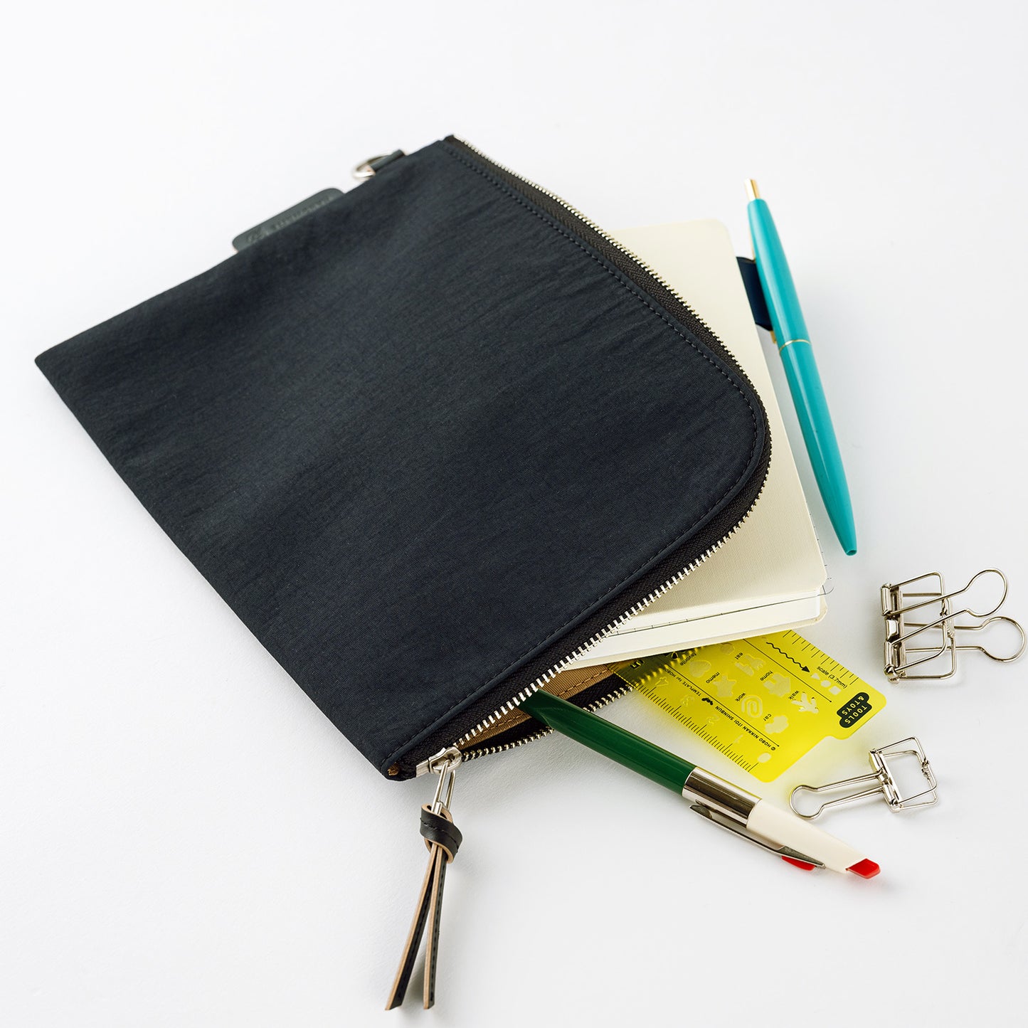 Hobonichi A6 Tragen Flat Pouch - Black