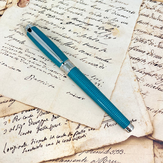 Pre-Owned ST Dupont Line D Diamond Guilloché Aquamarine Fountain Pen 14K M