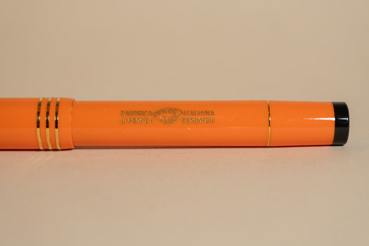 Pre-Owned Aurora Internazionale Fountain Pen - Orange - Fine