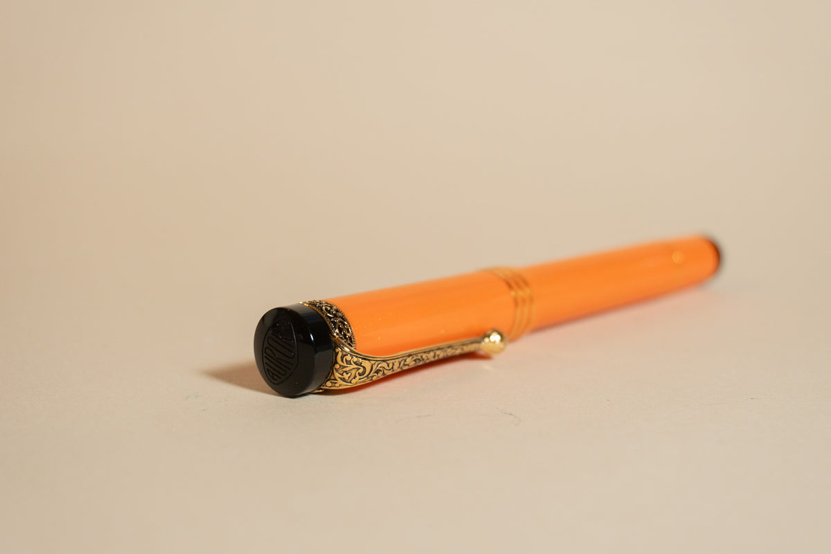 Pre-Owned Aurora Internazionale Fountain Pen - Orange - Fine