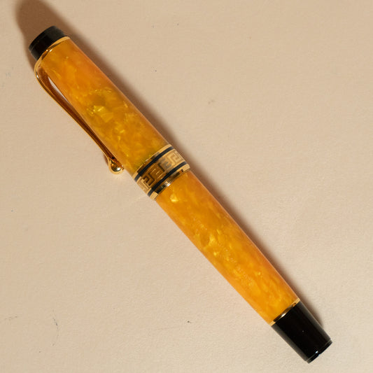 Pre-Owned Aurora Optima O’ Sole Mio Fountain Pen - Medium