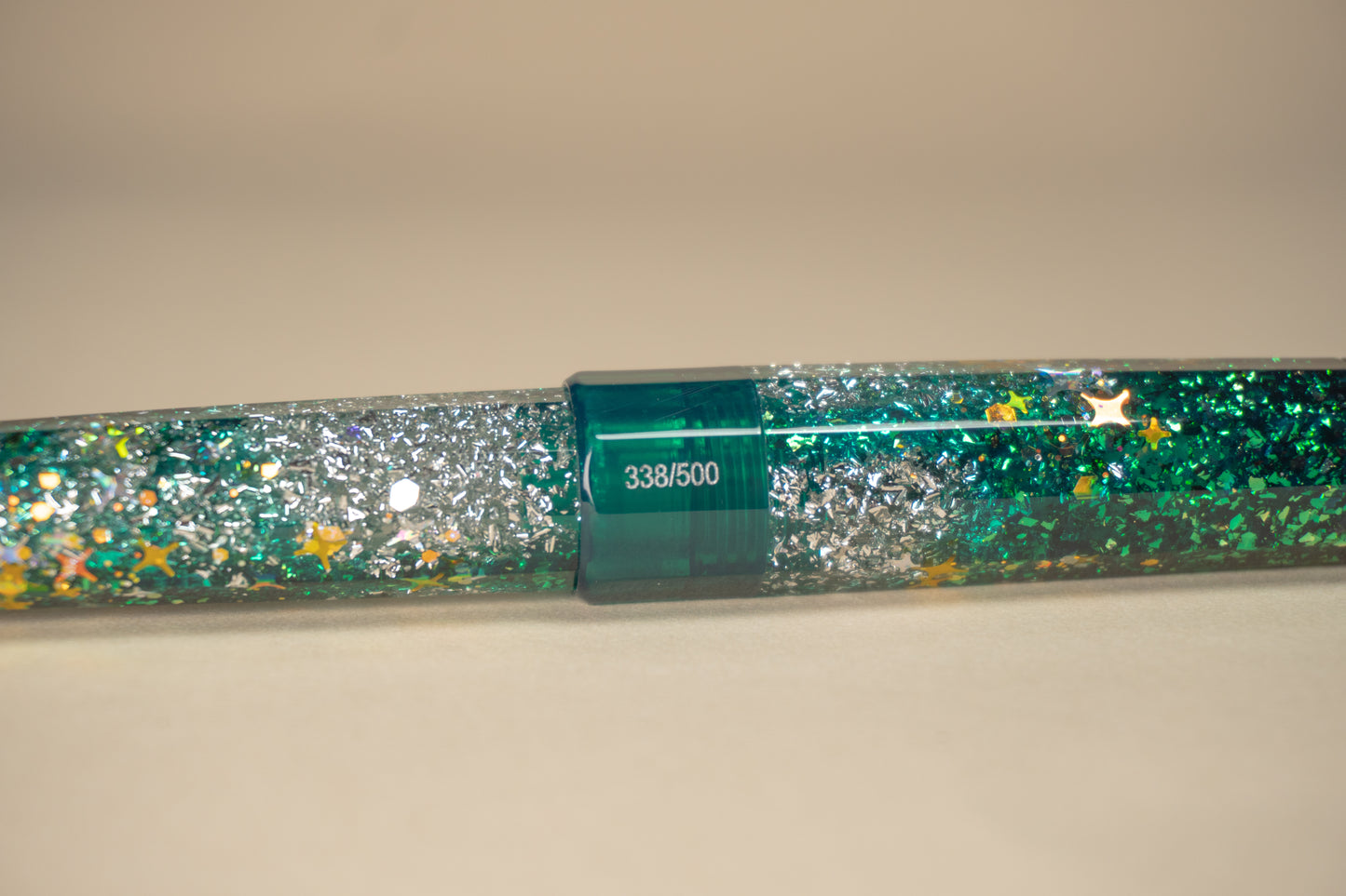 Pre-Owned Benu Euphoria New Year 2023 Fountain Pen - Broad