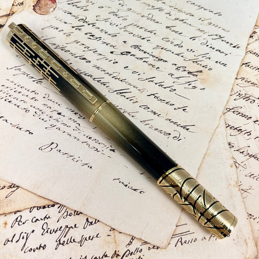 Pre-Owned S.T. Dupont Shanghai Fountain Pen (M)