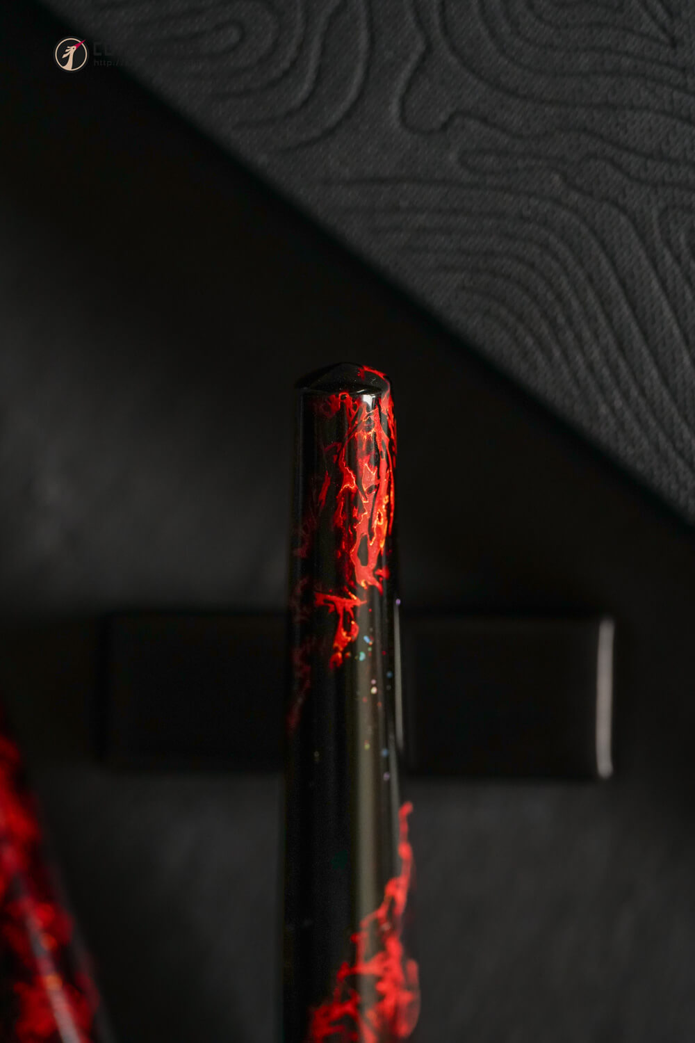 ConCoPens Traditional Vietnamese Lacquer Fountain Pen - Inferno