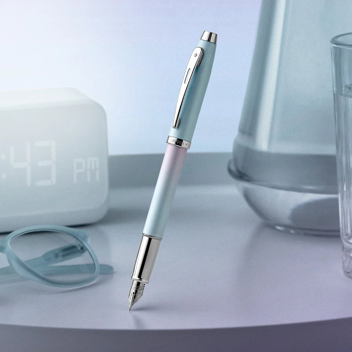 Sheaffer 100 Expressions Fountain Pen - Blue-Pink Gradient