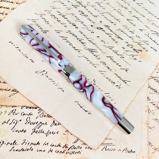 Pre-Owned Visconti Opera Cherry Blossom Fountain Pen 14K F