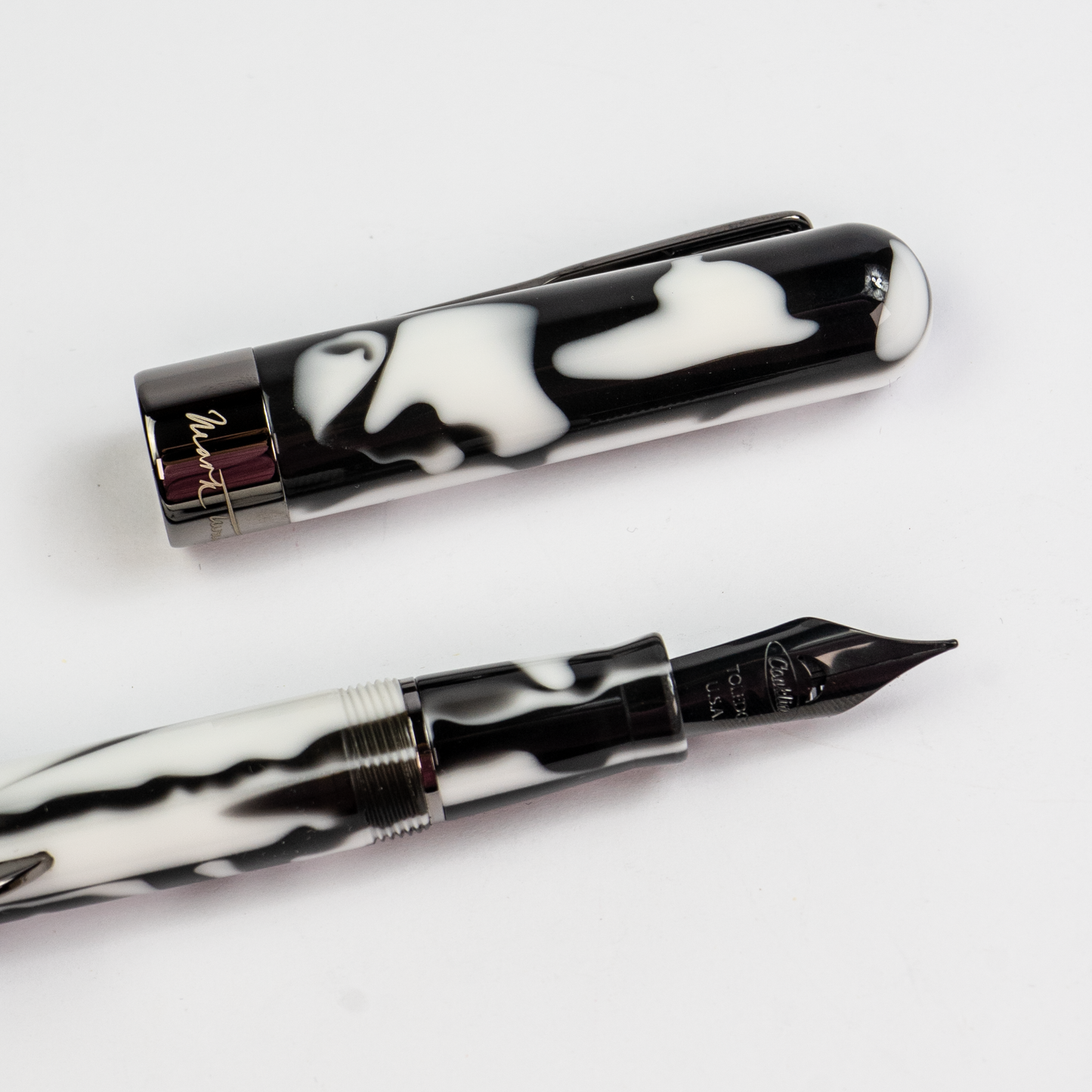 Conklin Mark Twain Crescent Fountain Pen - Black & White