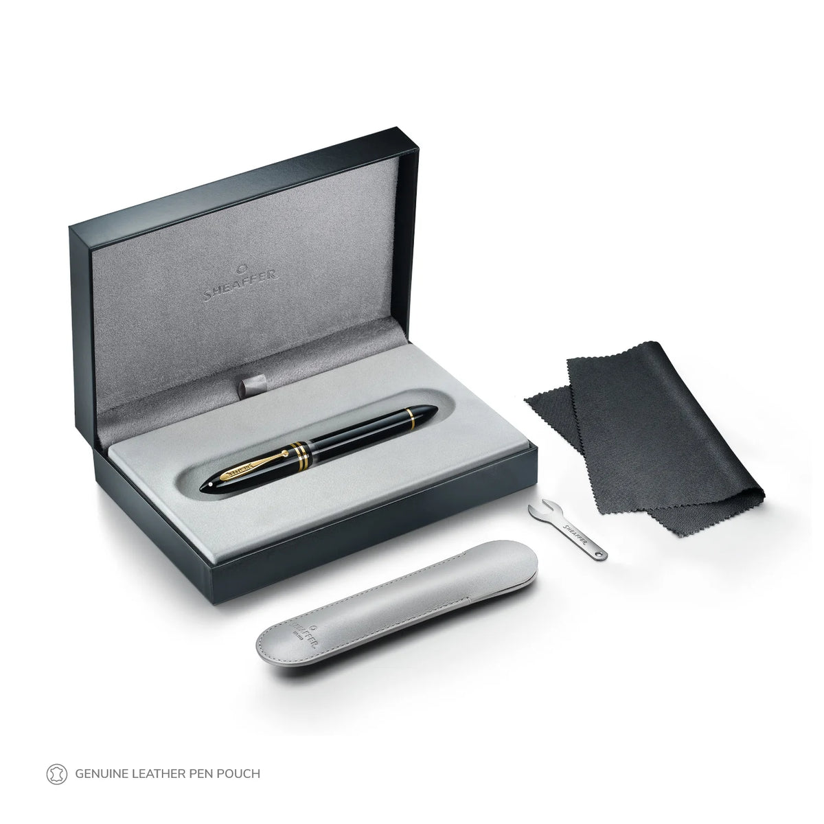 Sheaffer Balance III E893 Fountain Pen - Glossy Black with Gold Trim