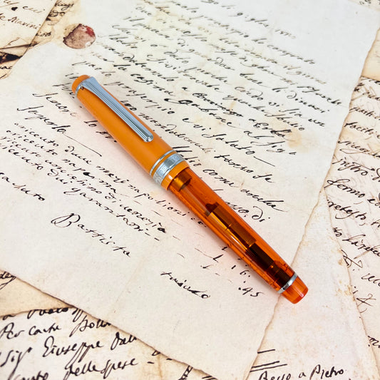 Pre-Owned Sailor Pro Gear Slim Too Hot Habanero Fountain Pen 14K Zoom