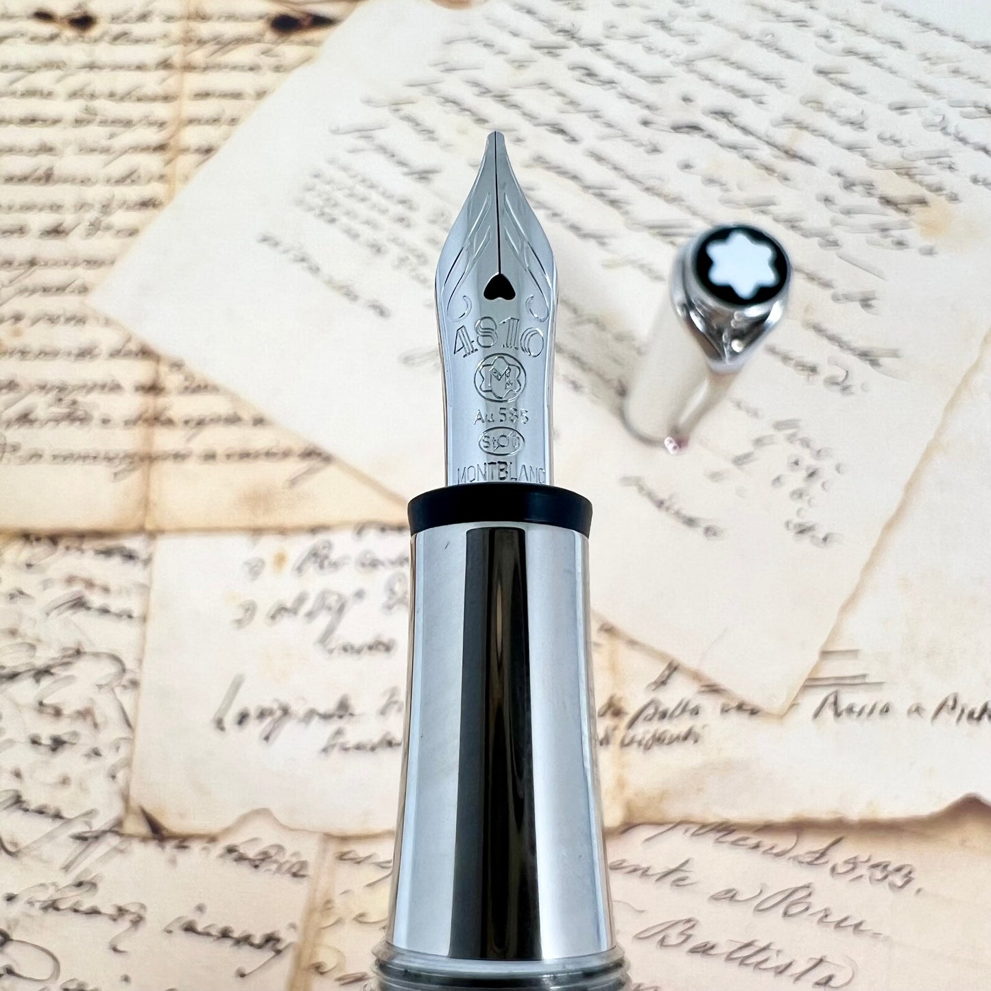 Pre-Owned Montblanc Princesse Grace de Monaco Fountain Pen 14K M