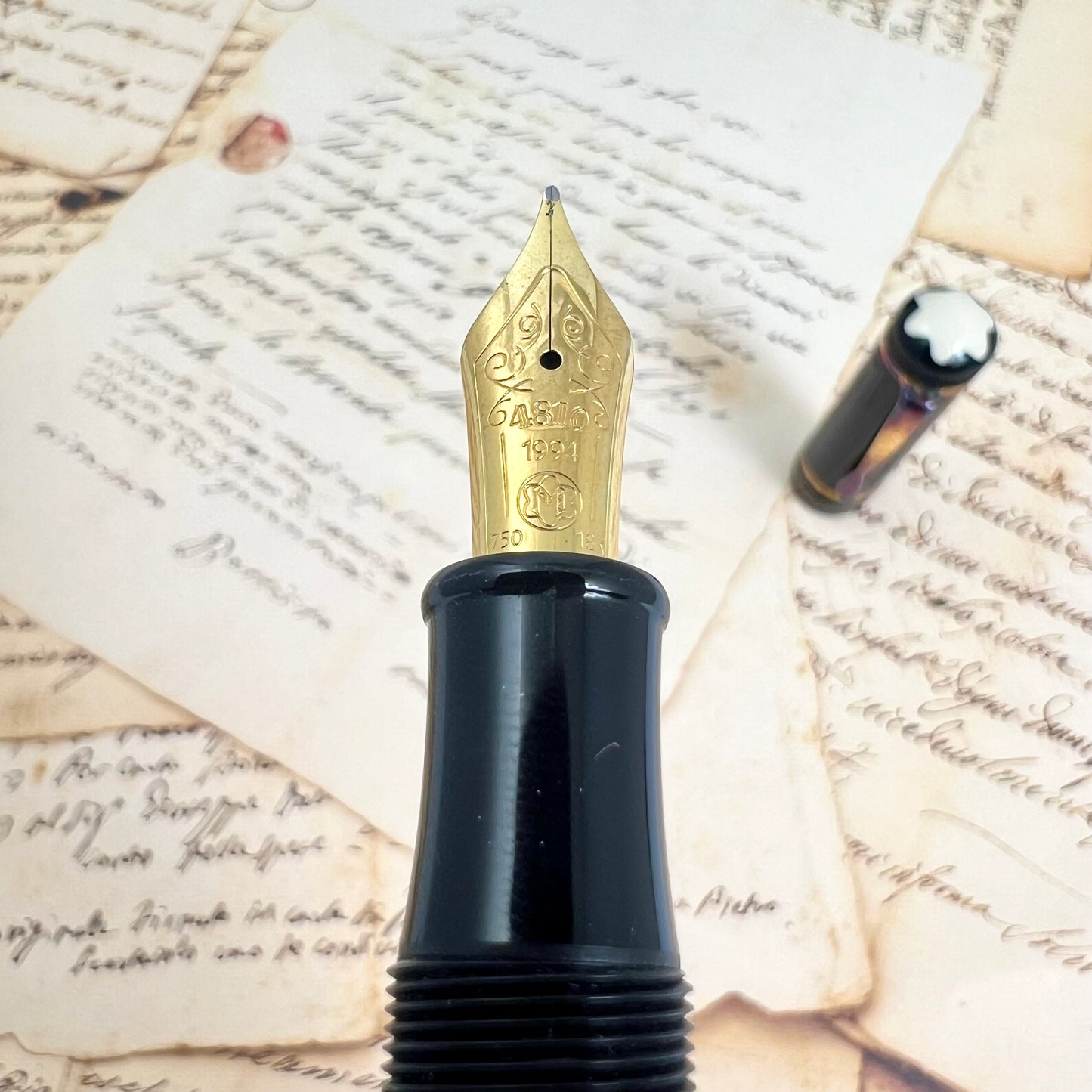 Pre-Owned Montblanc Writer's Edition Fountain Pen - 1994 Oscar Wilde