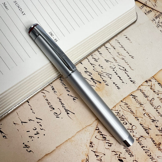 Pre-Owned Rotring Esprit Fountain Pen Stainless Steel M