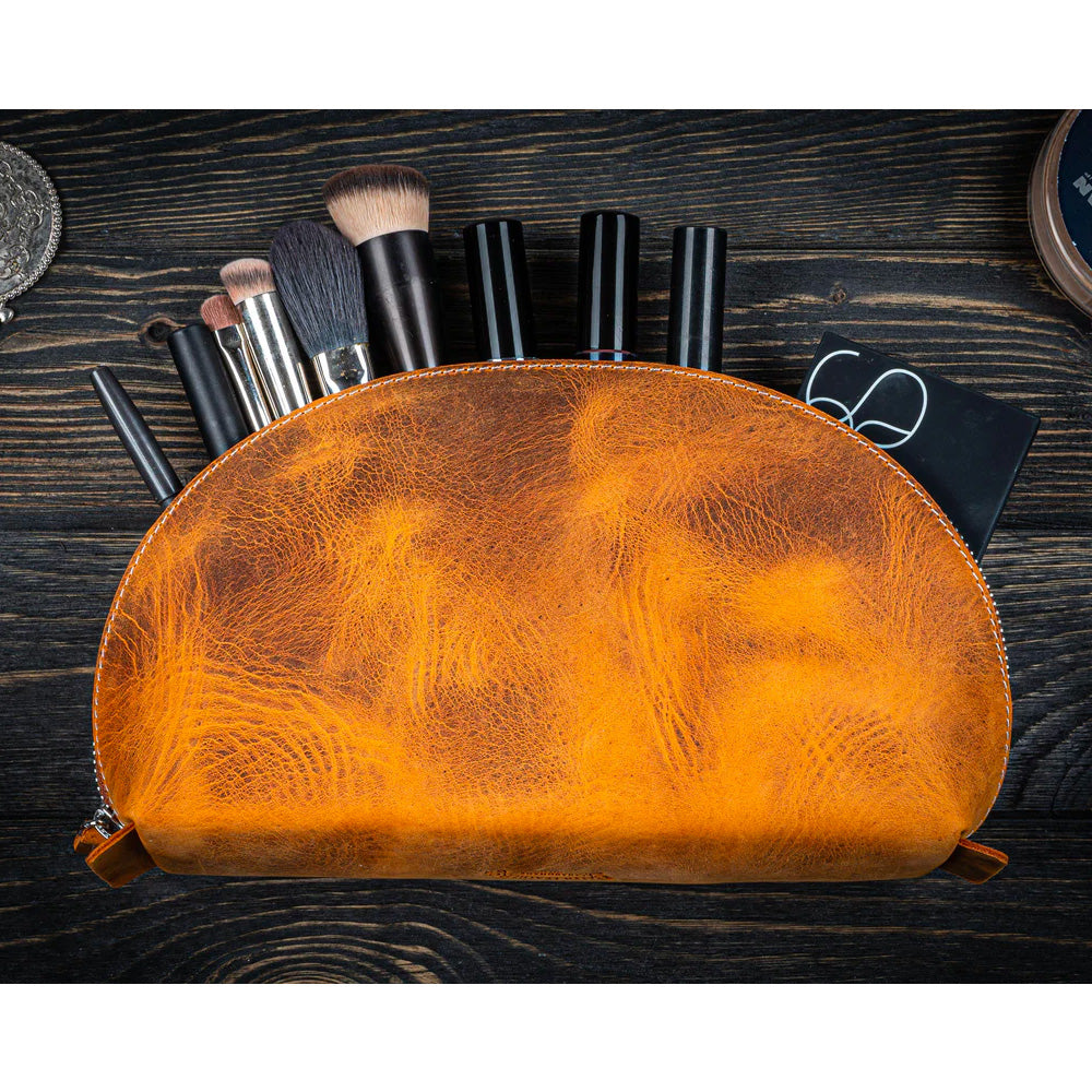 Galen Leather Lunar Makeup/Toiletry Bag - Crazy Horse Brown