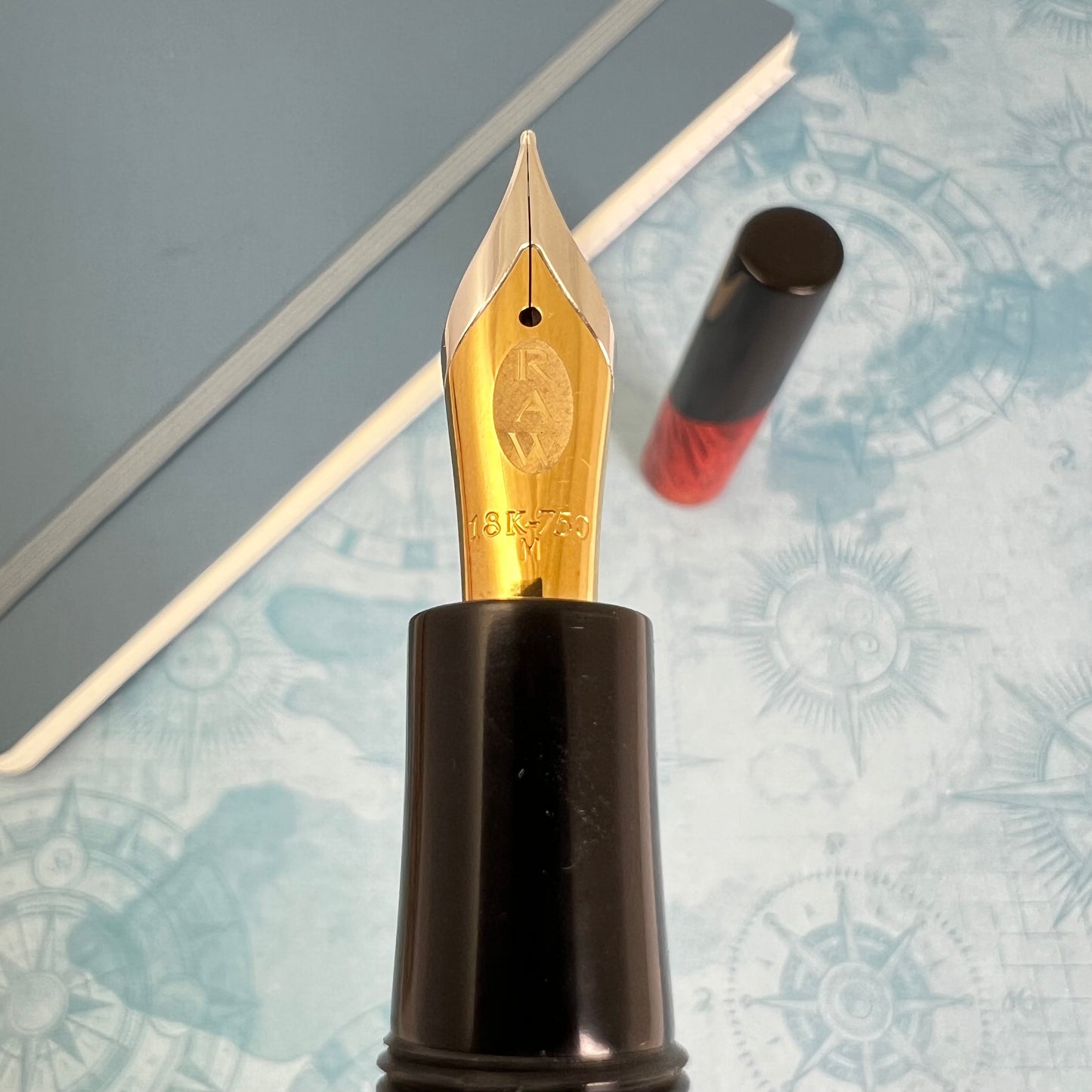 Pre-Owned RAW Grenadilla Black Wood and Ash Burr Fountain Pen 18K M