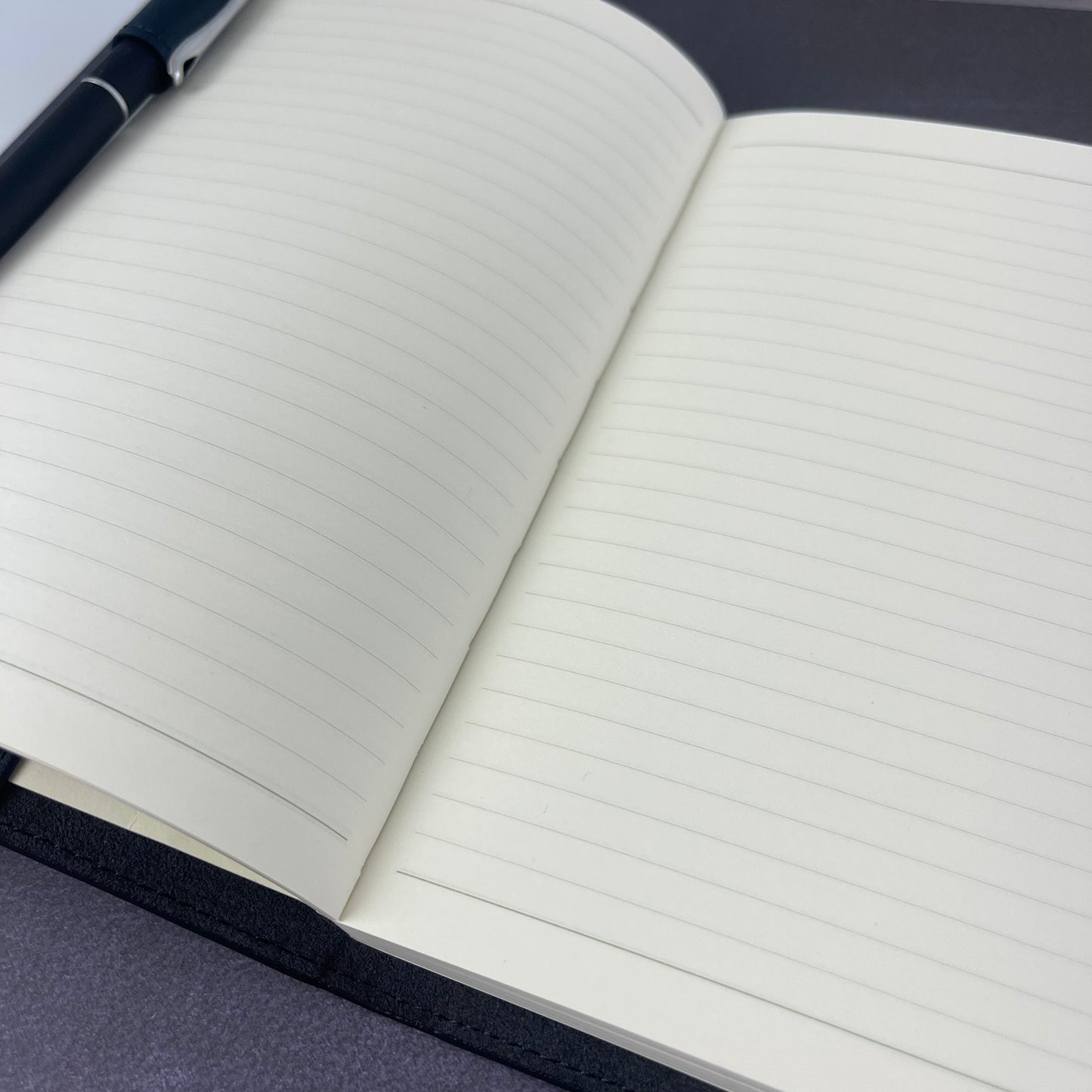 Orom Leather Refillable Journal - Navy (4.75x7.75)