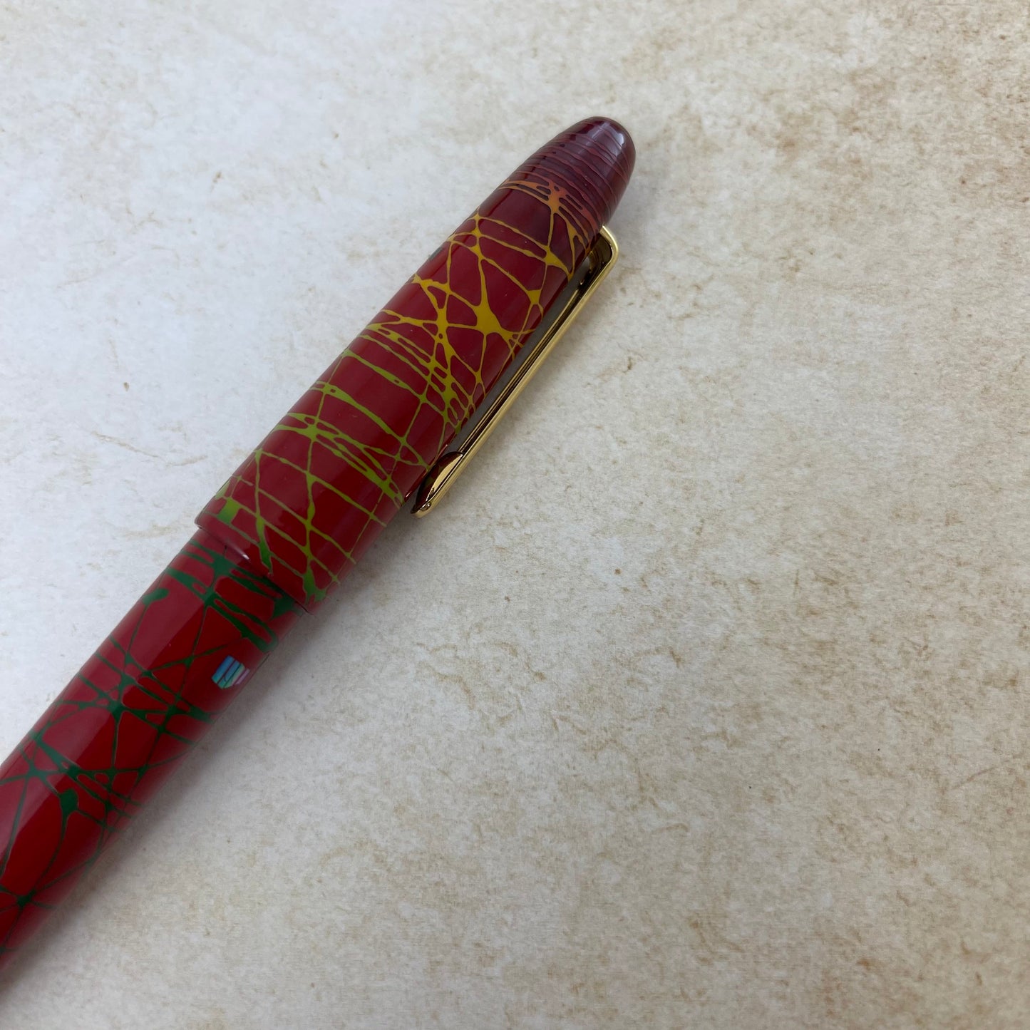 Pre-Owned Sailor King of Pen Maki-e Kurenai - Broad