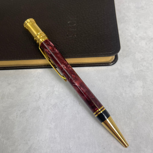 Pre-Owned Parker Duofold Red Marble Ballpoint