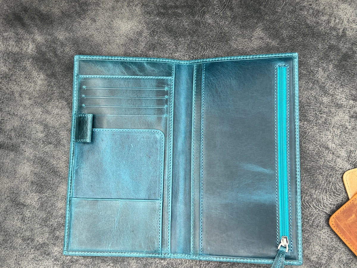 Galen Leather Wallet Insert for Traveler's Notebook Regular Size - Crazy Horse Ocean Blue