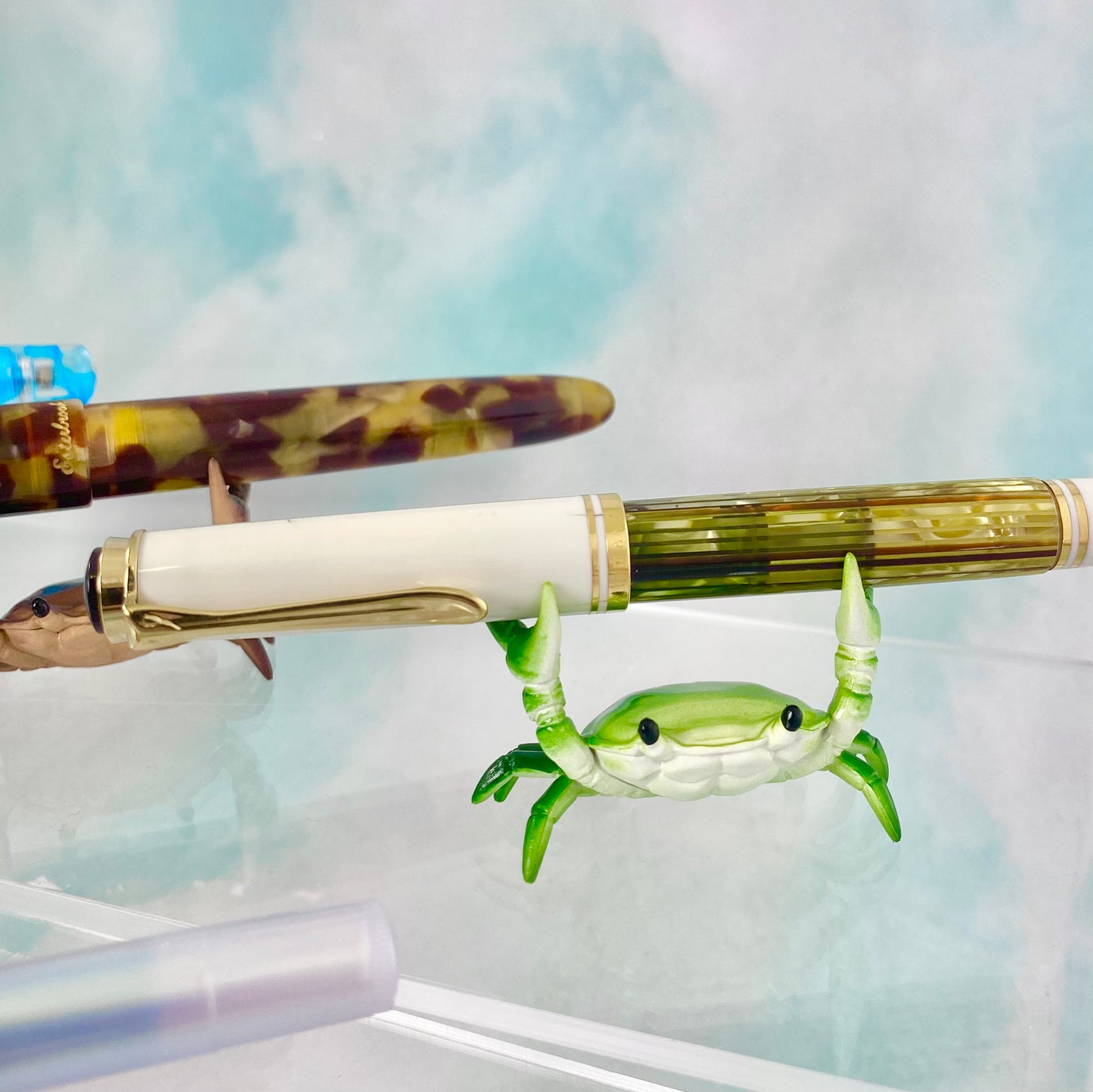 Ahnitol Crab Pen Holders