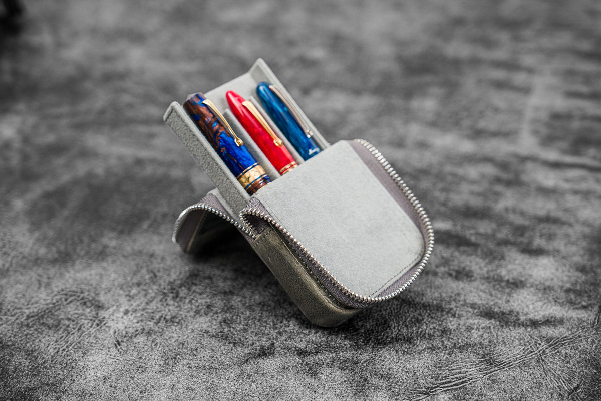 Galen Leather 3 Slot Zippered Magnum Opus Pen Case - Crazy Horse Smoky (with Removable Pen Tray)