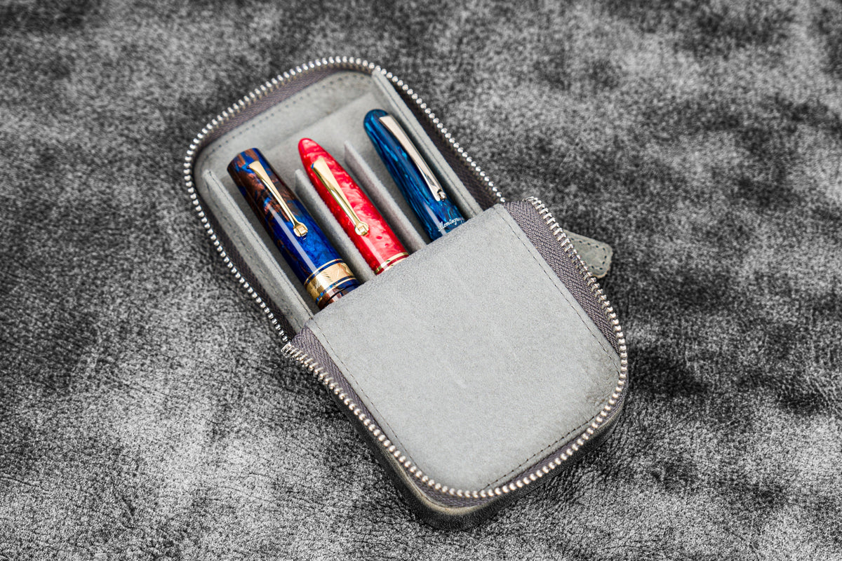 Galen Leather 3 Slot Zippered Magnum Opus Pen Case - Crazy Horse Smoky (with Removable Pen Tray)