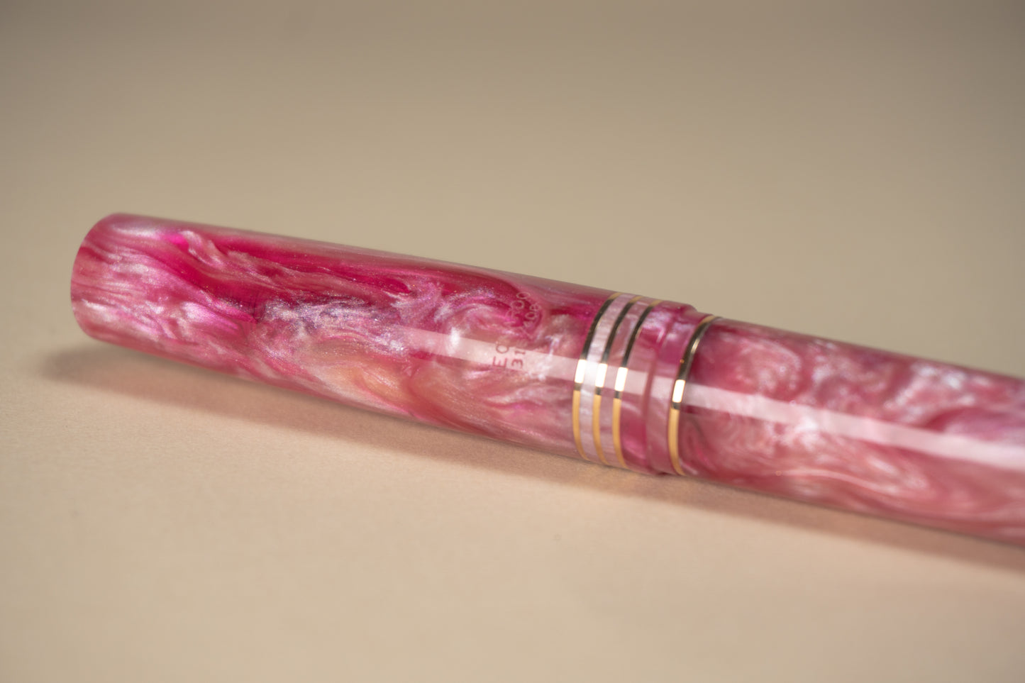 Pre-Owned Leonardo Momento Zero Grande 2.0 - The Power of Flowers - Sakura Fountain Pen - 14k Broad