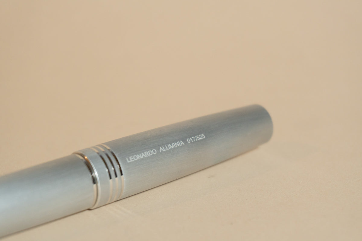 Pre-Owned Leonardo Momento Zero Alumina Fountain Pen - Fine