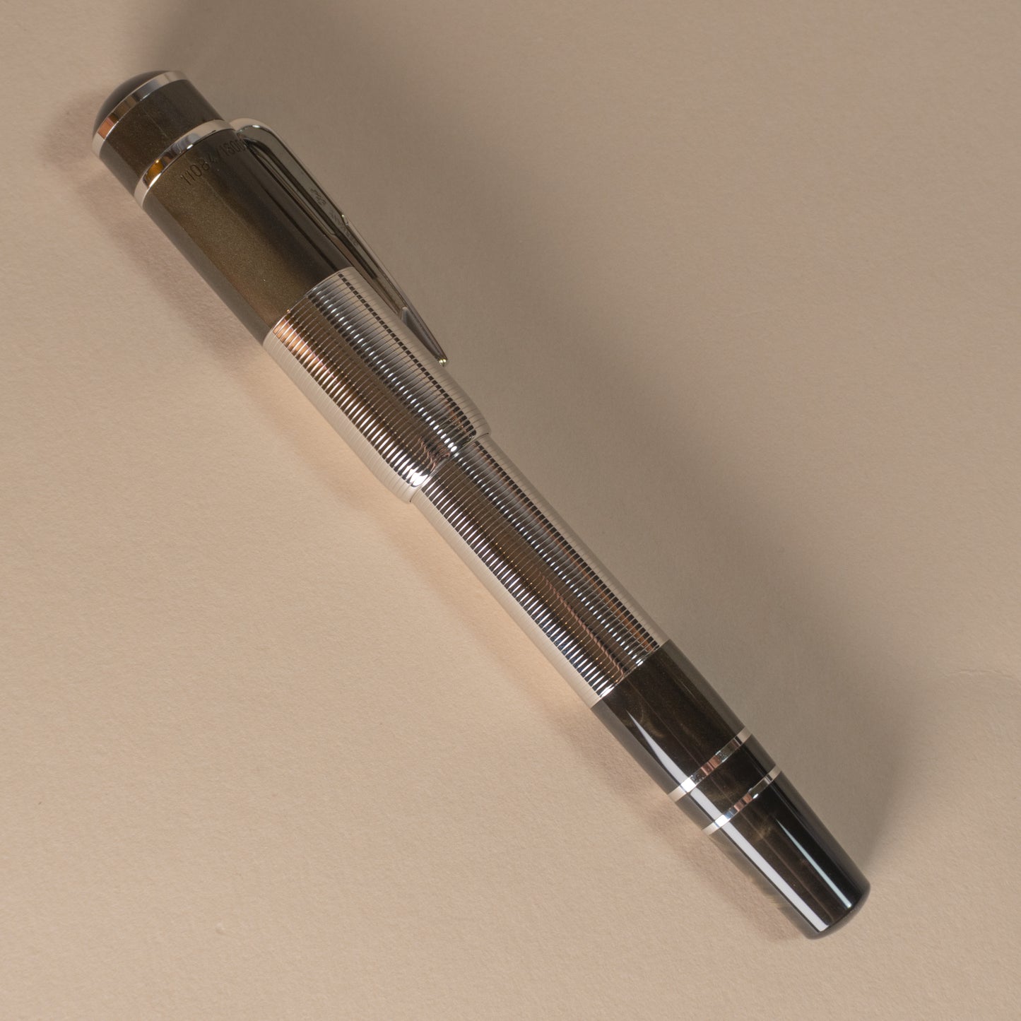 Pre-Owned Montblanc Writers Series William Faulkner Fountain Pen - Medium