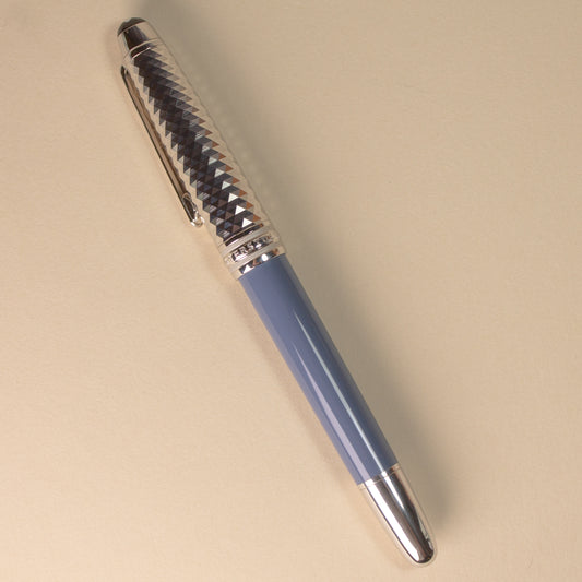 Pre-Owned Montblanc Meisterstuck Glacier Doue Fountain Pen