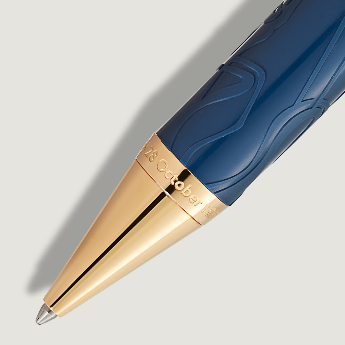 Montblanc Queen Ballpoint (Great Characters Edition - Special Edition)